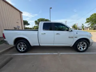2017 Ram 1500 EXTENDED CAB