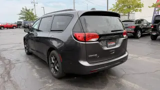 2019 CHRYSLER PACIFICA