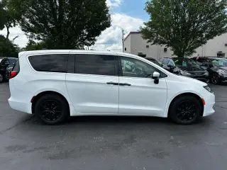 2018 CHRYSLER PACIFICA