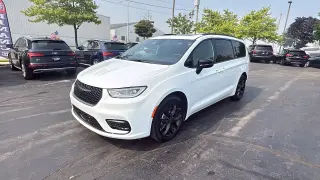2026 CHRYSLER PACIFICA