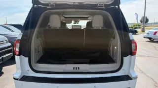 2019 LINCOLN NAVIGATOR