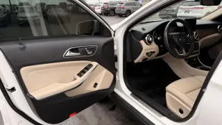 2019 MERCEDES-BENZ GLA