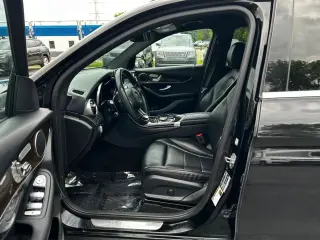 2019 MERCEDES-BENZ GLC