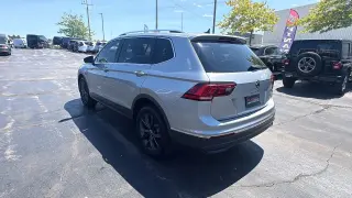 2022 VOLKSWAGEN TIGUAN