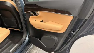 2019 VOLVO XC90