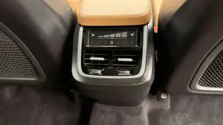 2019 VOLVO XC90