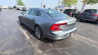 2018 VOLVO S90