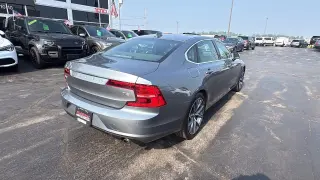2018 VOLVO S90