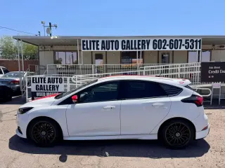 2016 FORD FOCUS