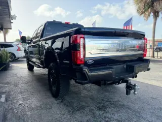 2024 Ford F350 SUPER DUTY CREW CAB