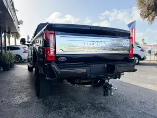 2024 Ford F350 SUPER DUTY CREW CAB