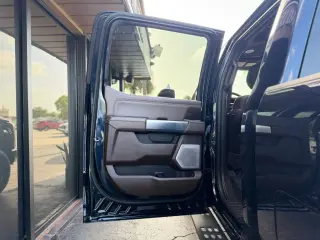 2024 Ford F350 SUPER DUTY CREW CAB