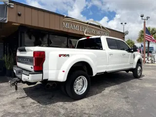2022 Ford F450 SUPER DUTY CREW CAB
