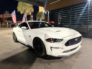 2020 Ford MUSTANG