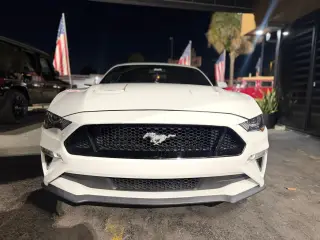2020 Ford MUSTANG
