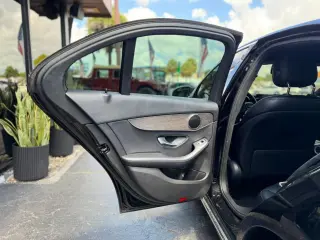 2019 Mercedes-Benz C-CLASS