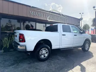 2025 Ram 2500 CREW CAB