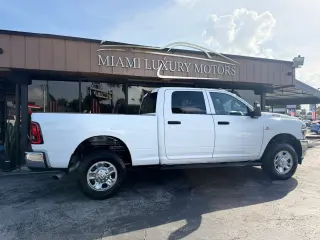 2025 Ram 2500 CREW CAB