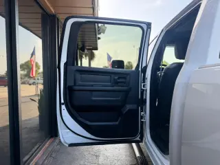 2025 Ram 2500 CREW CAB