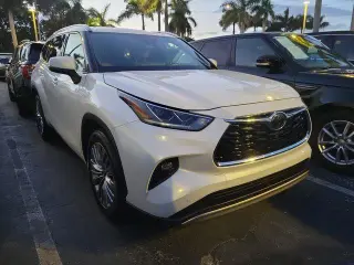 Toyota Highlander 2021 Platinum SUV 4p.