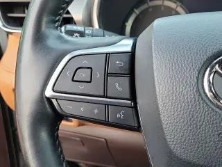 Toyota Highlander 2021 Platinum SUV 4p.