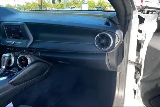 Chevrolet Camaro 2020 LT 2dr Convertible con 1LT