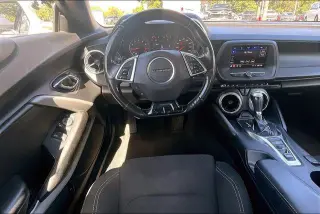 Chevrolet Camaro 2020 LT 2dr Convertible con 1LT