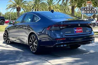 Honda Accord Hybrid 2025 Touring 4p Sedan