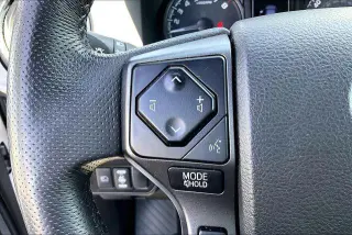 Toyota Tacoma 2022 4x4 TRD Sport 4p Doble Cabina 5.0 ft CB 6M