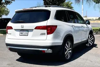 Honda Pilot 2018 AWD Touring 4p SUV