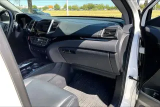 Honda Pilot 2018 AWD Touring 4p SUV