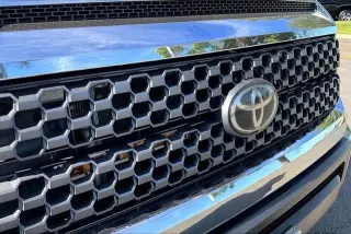Toyota Tundra 2021 4x4 SR5 4p Camioneta Cabina CrewMax SB