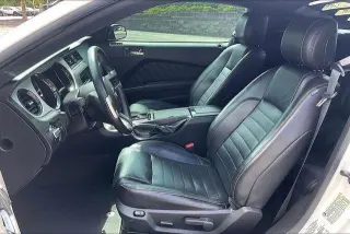 Ford Mustang 2013 V6 Premium 2p Fastback