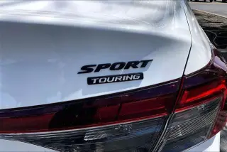 Honda Civic Hybrid 2026 Sport Touring Sedán 4p.