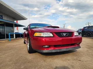 Ford Mustang 2001 GT Deluxe 2p Fastback