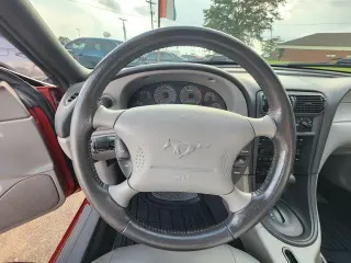 Ford Mustang 2001 GT Deluxe 2p Fastback