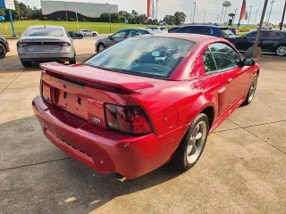 Ford Mustang 2001 GT Deluxe 2p Fastback