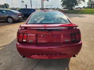 Ford Mustang 2001 GT Deluxe 2p Fastback