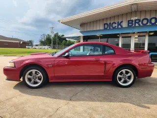 Ford Mustang 2001 GT Deluxe 2p Fastback