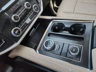 Ford Expedition 2023 4x4 XLT 4p SUV