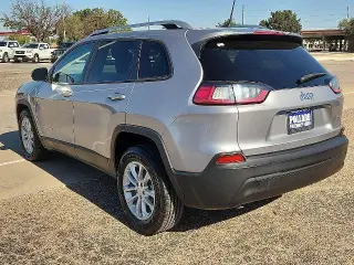 Jeep Cherokee 2021 Latitude 4p SUV