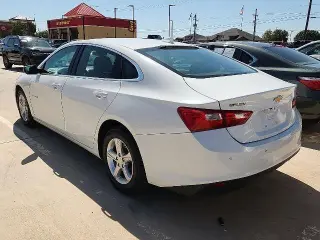 Chevrolet Malibu 2024 LT 4p Sedan con 1LT