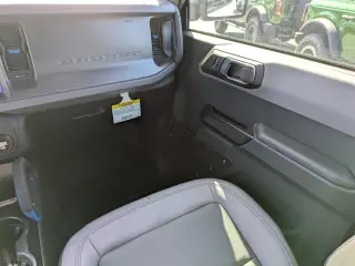 Ford Bronco 2024 4x4 Black Diamond 4p SUV
