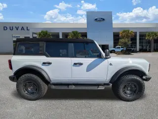 Ford Bronco 2024 4x4 Black Diamond 4p SUV