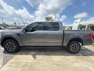 Ford F-150 2022 4x4 XLT 4p SuperCrew 5.5 ft. SB