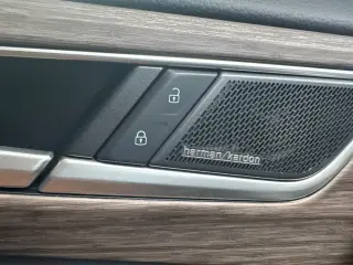 Volkswagen Atlas 2024 AWD SEL Premium R-Line 4Motion 4dr SUV