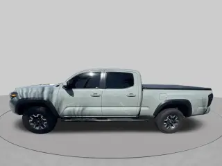 Toyota Tacoma 2023 4x4 TRD Todo Terreno 4p Doble Cabina 6,1 ft LB