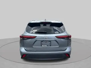 Toyota Highlander 2023 LE 4dr SUV