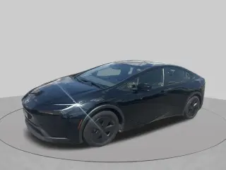Toyota Prius 2024 LE 4p Hatchback