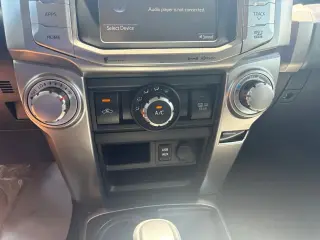 Toyota 4Runner 2018 4x2 SR5 Premium 4dr SUV